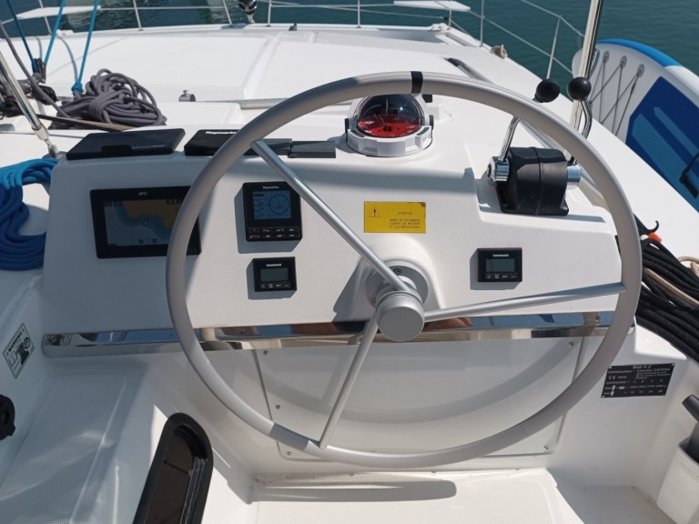 Hire Catamaran with or without skipper Bali Pirovac