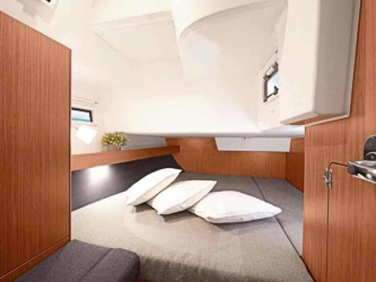 Yacht hire Flensburg cheap Cruiser 41