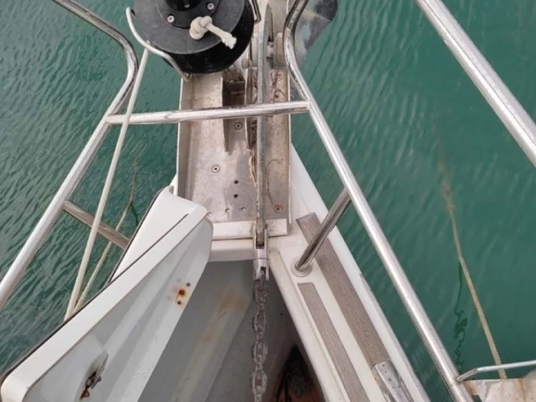 Charter a Jeanneau Sun Odyssey 44i in Gouvia on Samboat