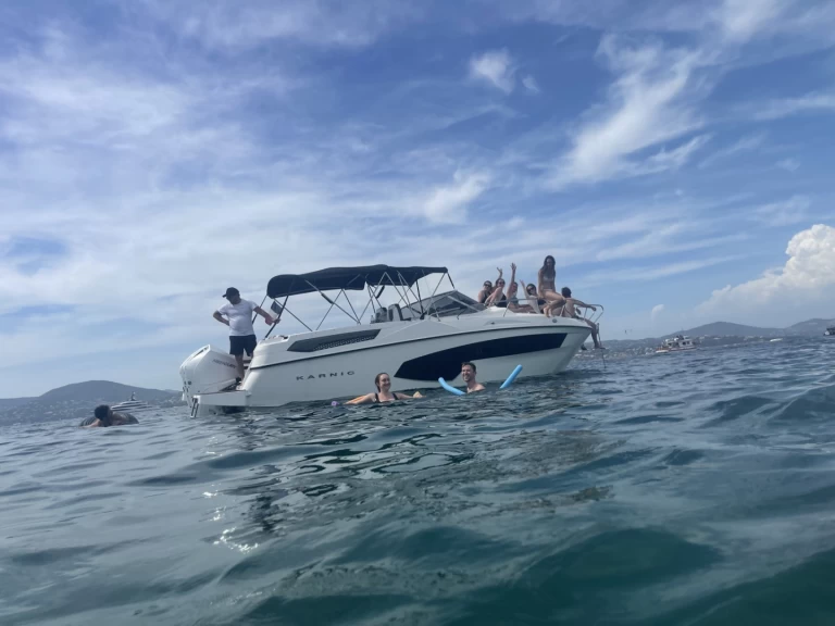 Motorboat hire in Cannes - Karnic SL 800