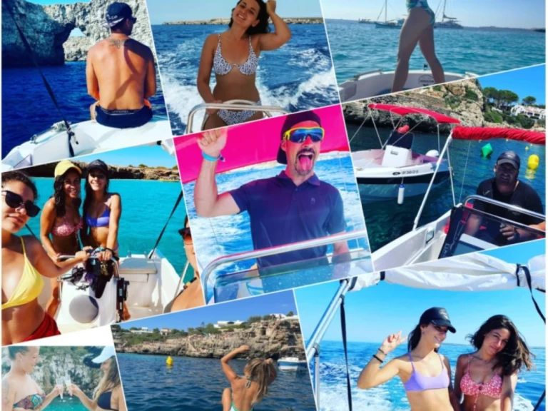 Hire Motorboat Compass with a boat licence
