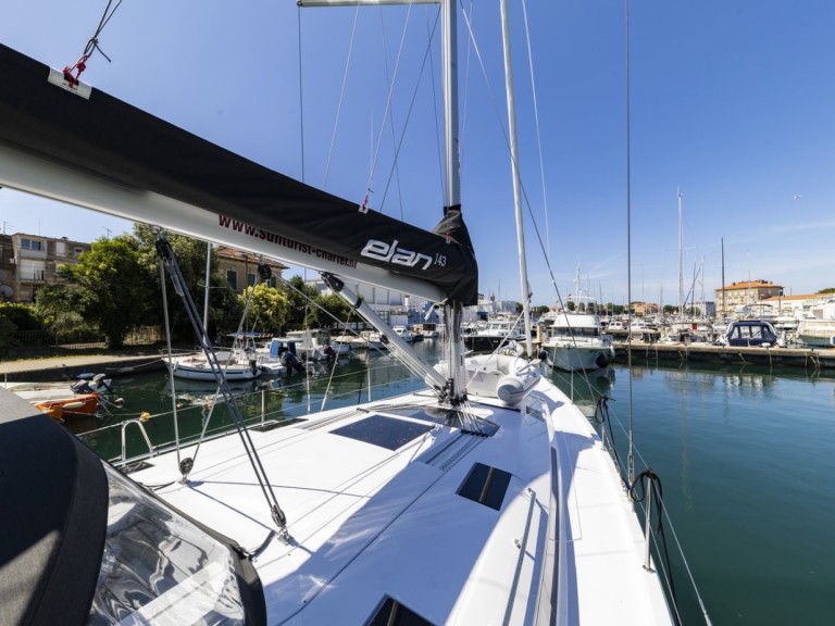 Hire Sailboat with or without skipper Elan Zadar
