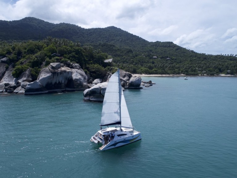 Hire a Island Spirit Yachts Island Spirit 410 Ko Samui Island (Koh Samui Island)