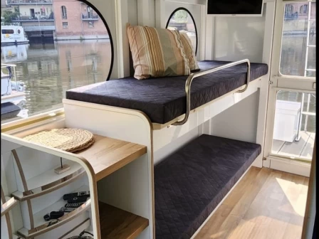 Yacht hire Buchholz cheap 8.2