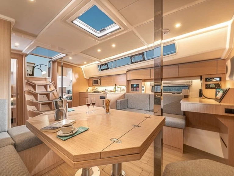 Hire Sailboat with or without skipper Bavaria Grossenbrode