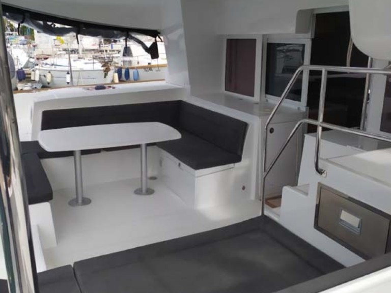 Hire Catamaran with or without skipper Lagoon Trogir