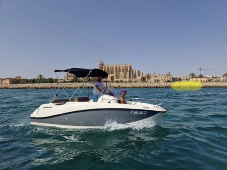 Motorboat hire in Palma de Mallorca - Quicksilver Activ 505 Open