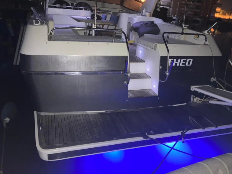 Yacht hire Roses cheap Techno 55