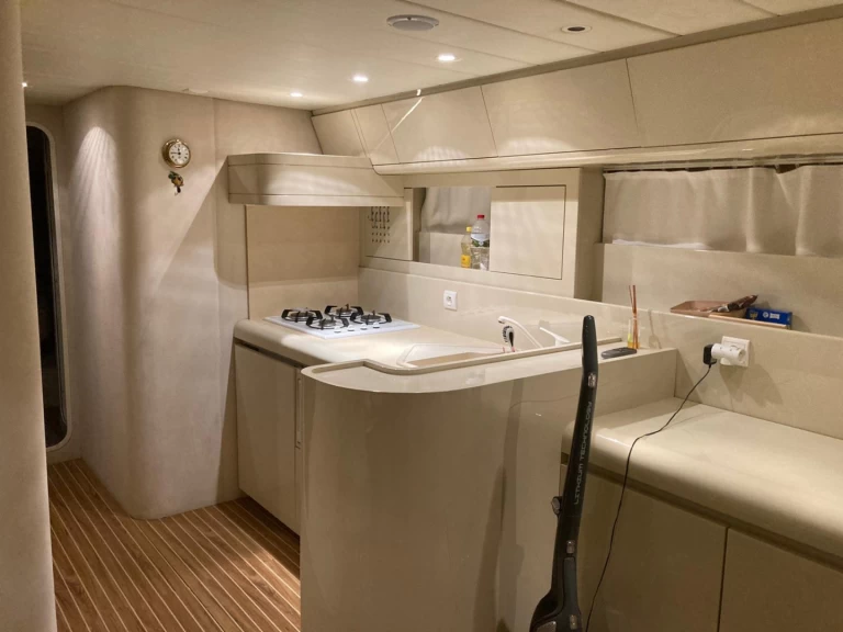 Luxury Yacht hire in Roses - Technomarine Techno 55