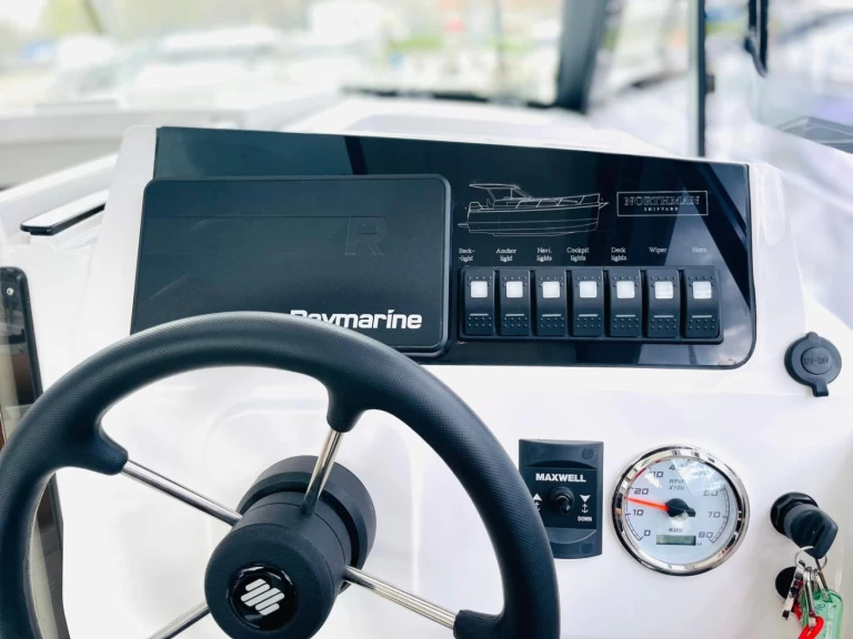 Hire Motorboat with or without skipper Northman Sztynort