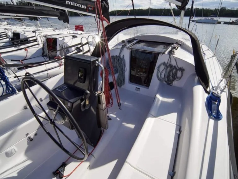 Hire Sailboat Northman with a boat licence