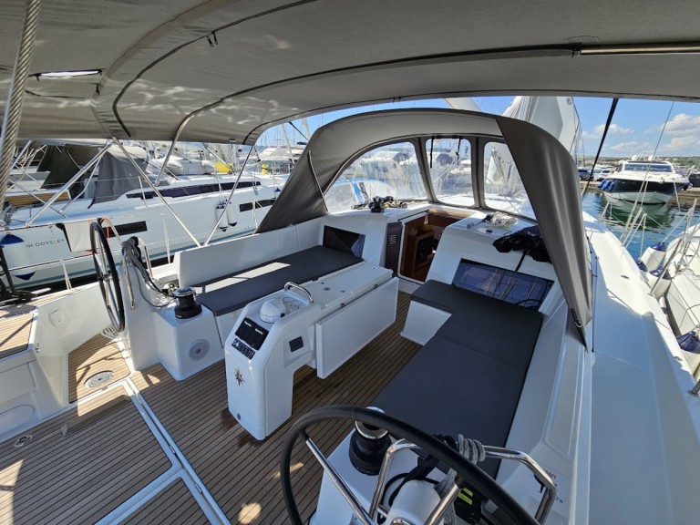 Sailboat hire in Biograd na Moru - Jeanneau Sun Odyssey 490