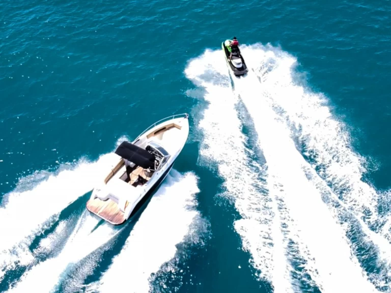 Wellcraft OPEN charter bareboat or skippered in  Cala d'Or