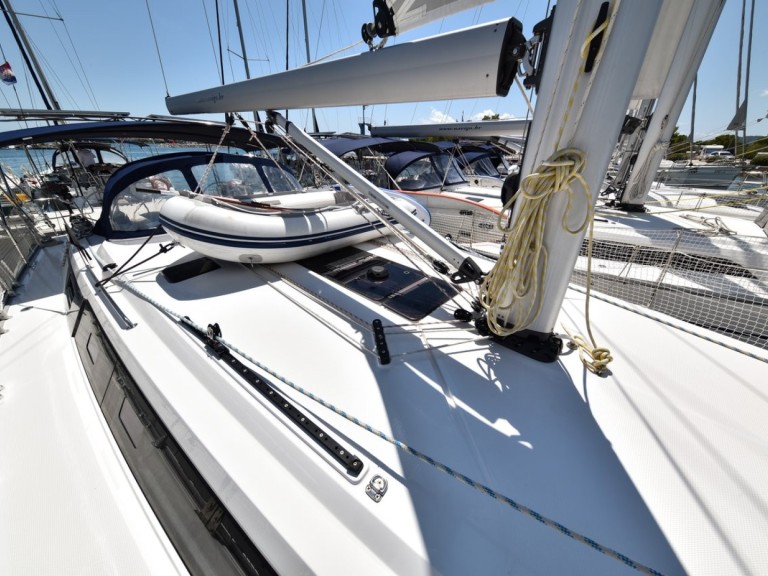 Yacht charter Sukošan - Bavaria Cruiser 46 on SamBoat