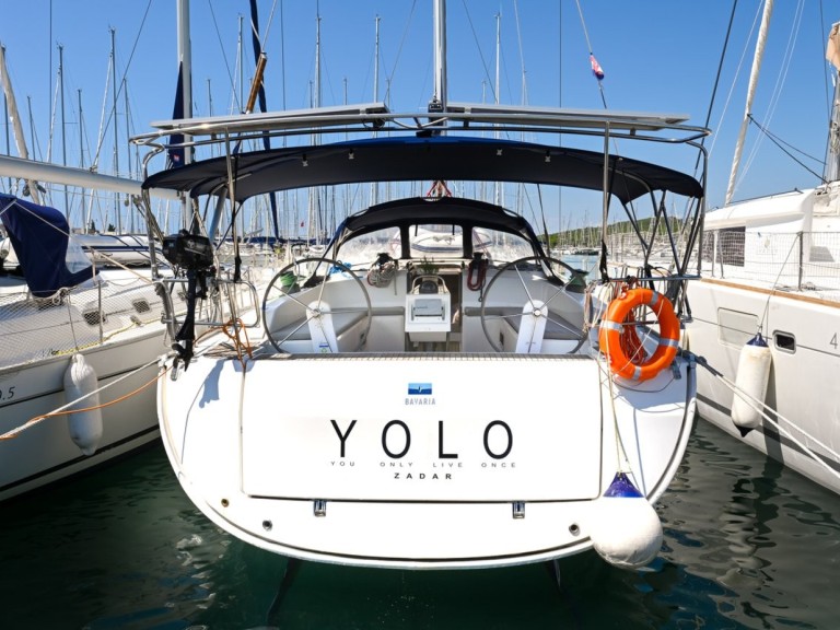 Sailboat to hire Sukošan at the best price