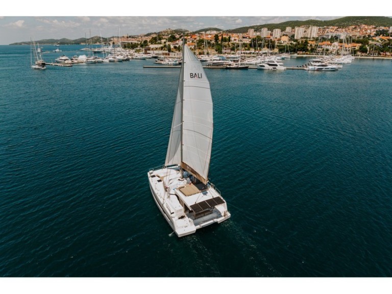 Hire Catamaran with or without skipper Bali Catamarans Šibenik