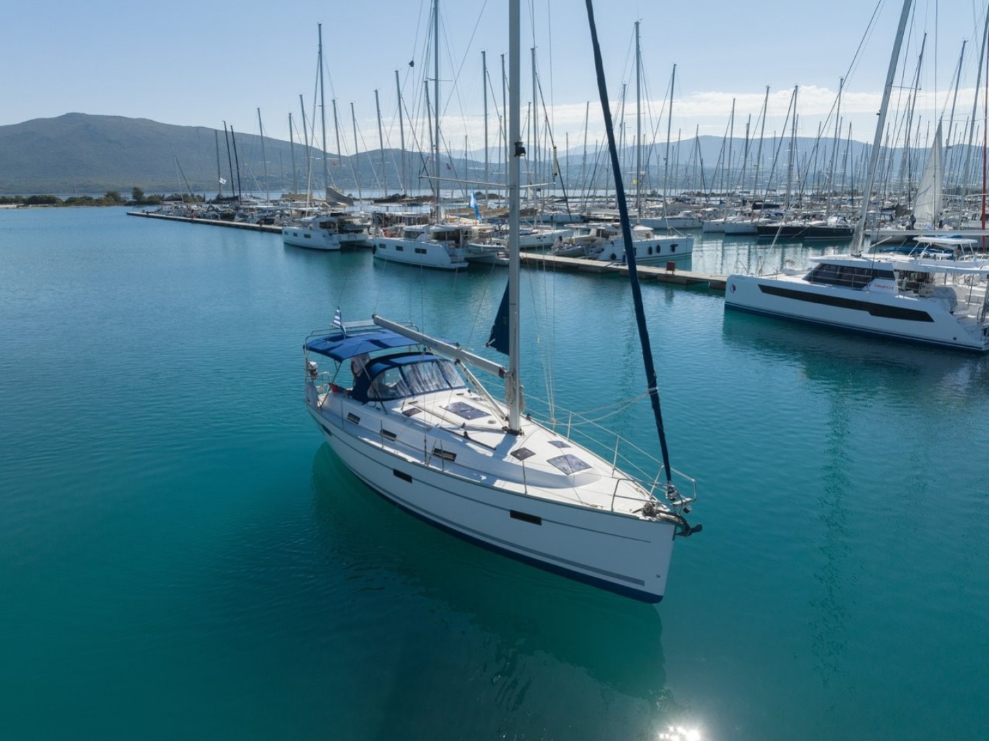 Hire a Sailboat Bavaria Cruiser 36 in Lefkáda (Ionio) | SamBoat
