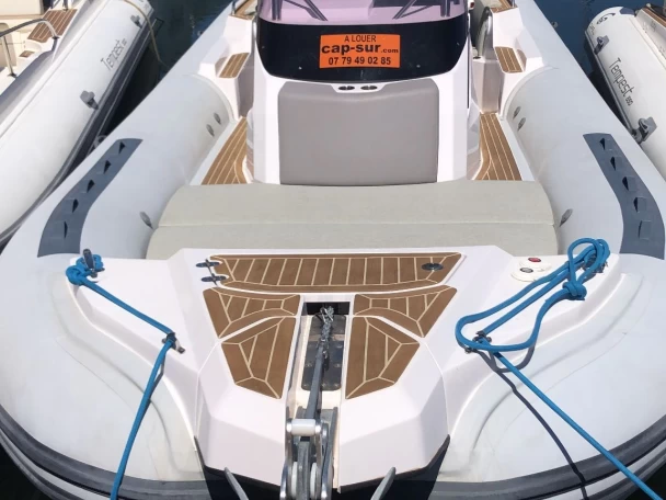 Hire RIB with or without skipper Capelli Saint-Cyprien