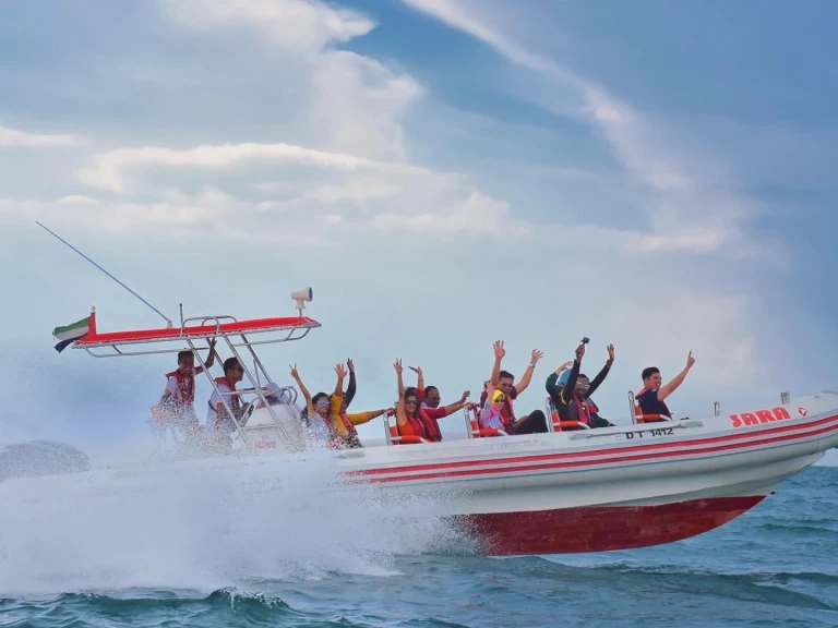 RIB hire in Dubai Marina - Asis RIB