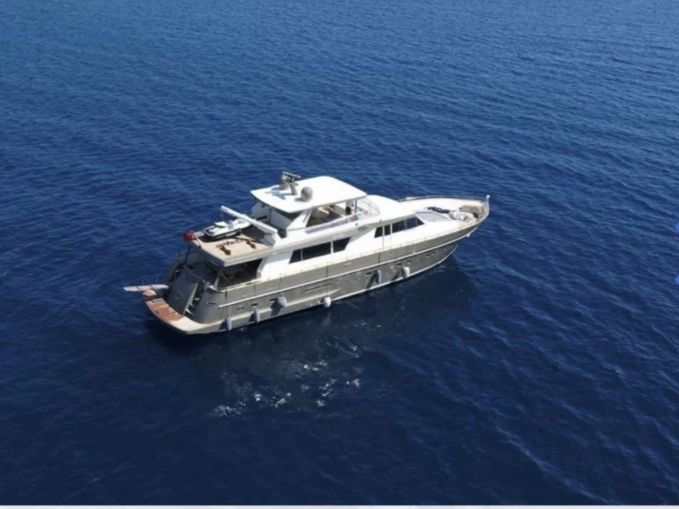 Yacht hire Bodrum cheap custom