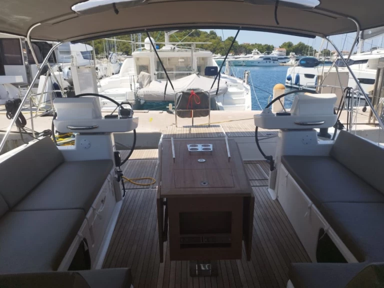 Charter a Dufour Dufour 56 Exclusive in Rogoznica on Samboat