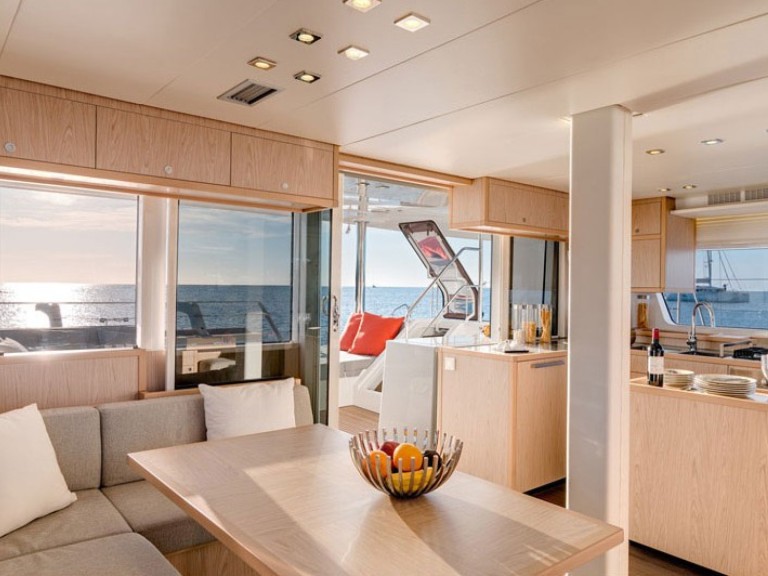 Catamaran hire in Gouvia - Lagoon Lagoon 52 F