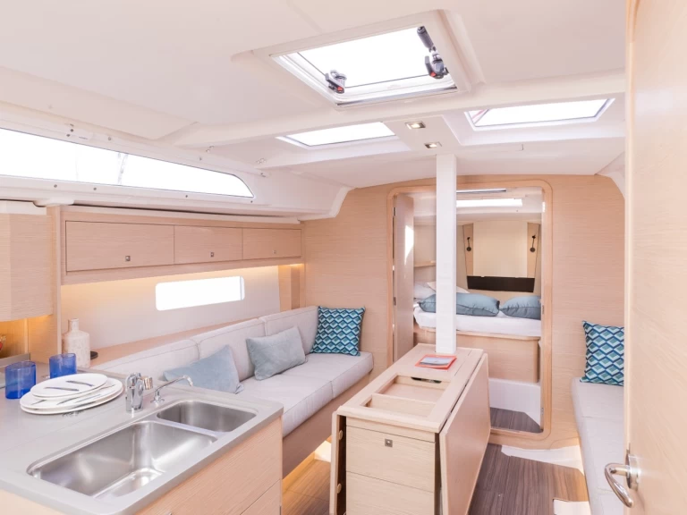 Sailboat hire in Blue Lagoon Marina - Dufour Dufour 37