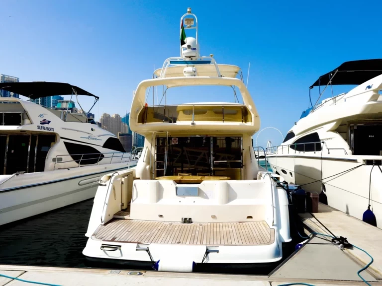 Hire Luxury Yacht Princess with a boat licence