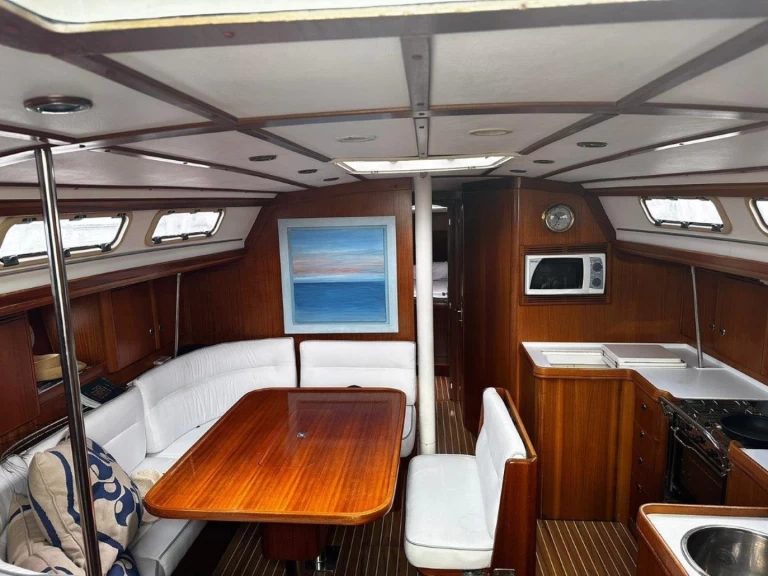 Yacht charter Izola - Elan Elan 45 on SamBoat