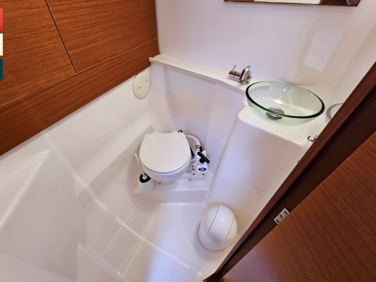 Hire a Dufour Dufour 460 Grand Large Rogoznica