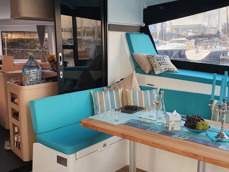 Catamaran to hire Can Pastilla at the best price