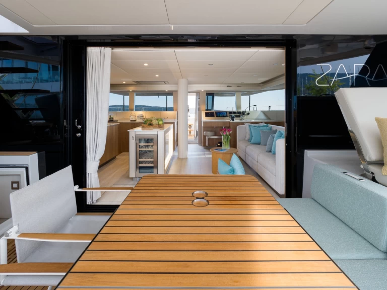 Hire Catamaran with or without skipper Sunreef Kaštel Gomilica