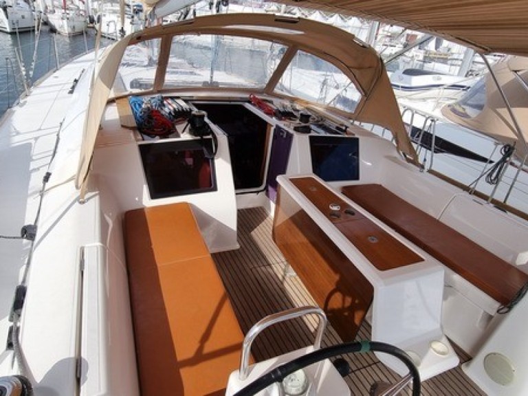 Charter a Dufour Dufour 460 Grand Large in Pirovac on Samboat
