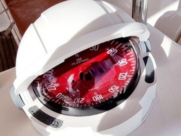 Sailboat to hire Pirovac at the best price