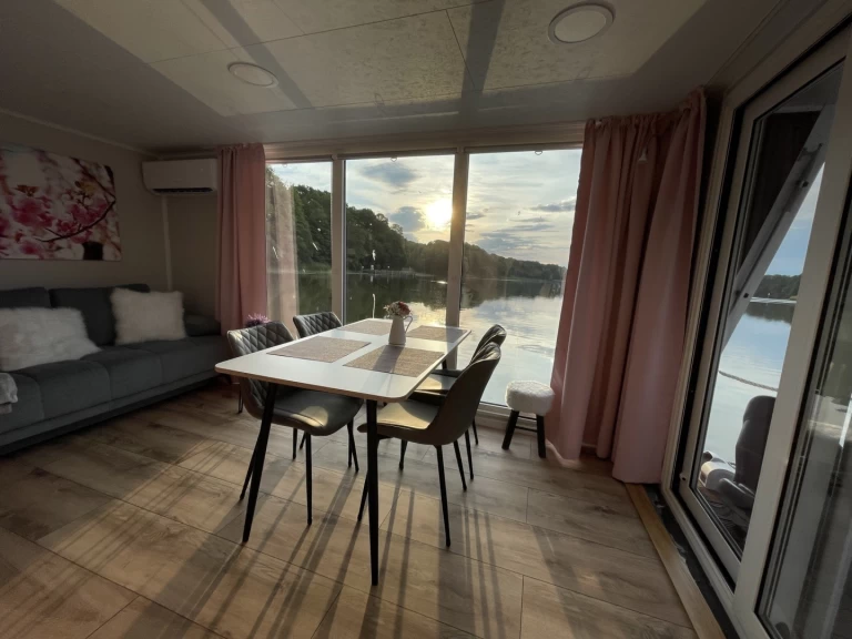 Canal boat hire in Waren (Müritz) - D13 Woma D13 - Premium