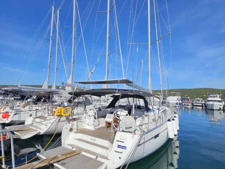 Yacht charter Punat - Bavaria Cruiser 51 Style on SamBoat