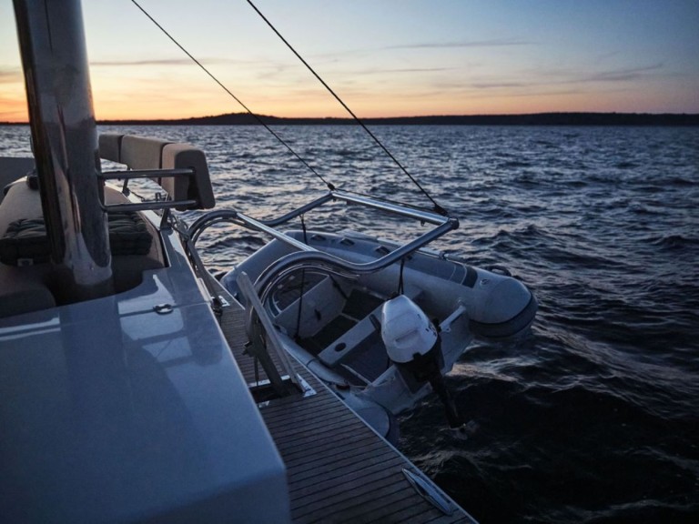 Hire Catamaran Bali with a boat licence