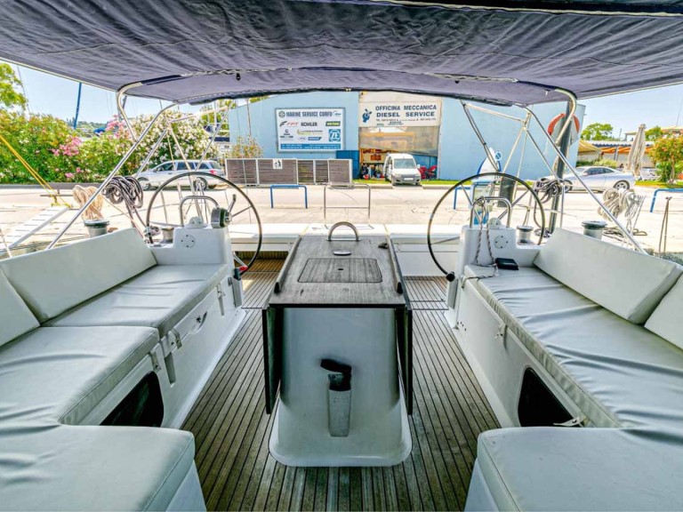 Hire Sailboat Dufour with a boat licence