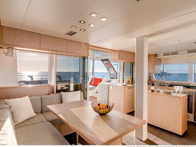 Hire Catamaran with or without skipper Lagoon Nassau