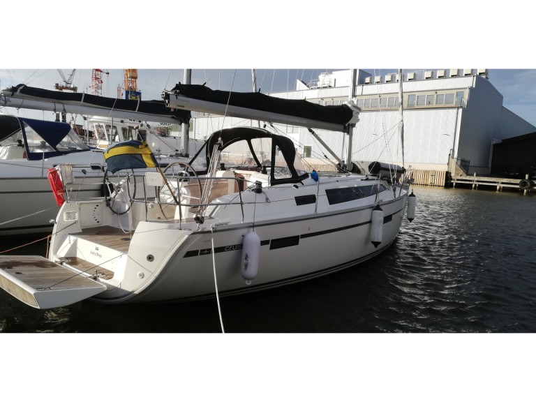 Hire Sailboat with or without skipper Bavaria Göteborgs stad