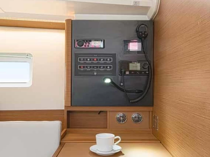 Sailboat to hire Palma de Mallorca at the best price