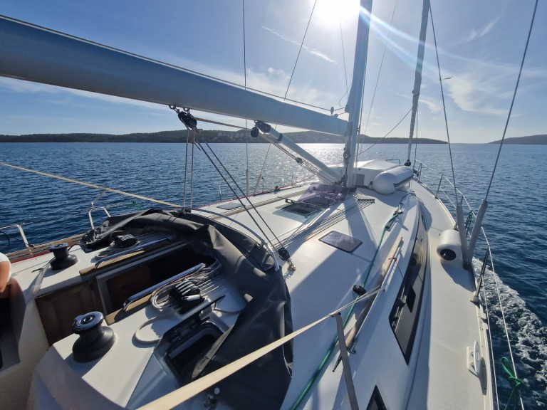 Hire a Bavaria Cruiser 46 Rogoznica