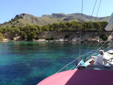 Hire a Belliure 50 MS Andratx