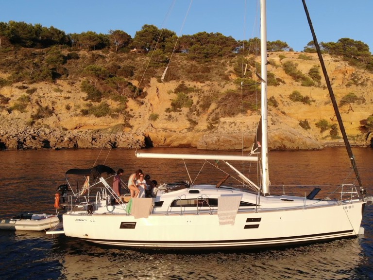 Yacht hire Ibiza Magna cheap Impression 40.1