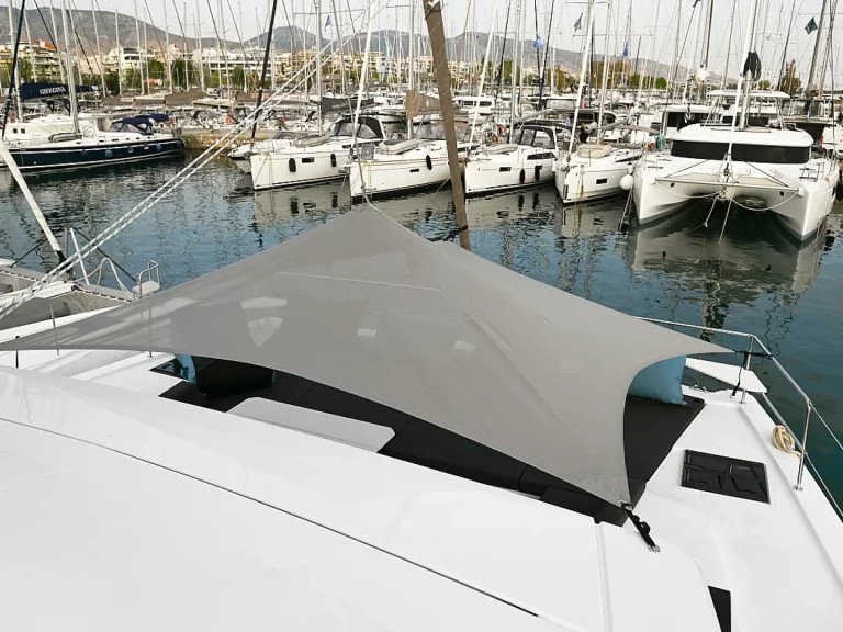 Yacht charter Alimos - Bali Bali 4.6 on SamBoat