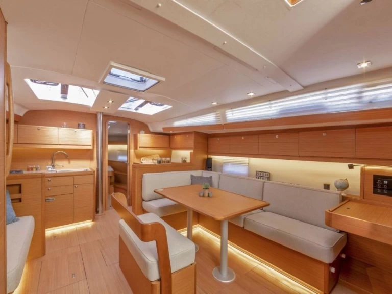 Charter a Dufour Dufour 430 Grand Large in Le Marin on Samboat