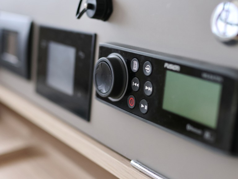 Yacht hire Sukošan cheap Lagoon 42