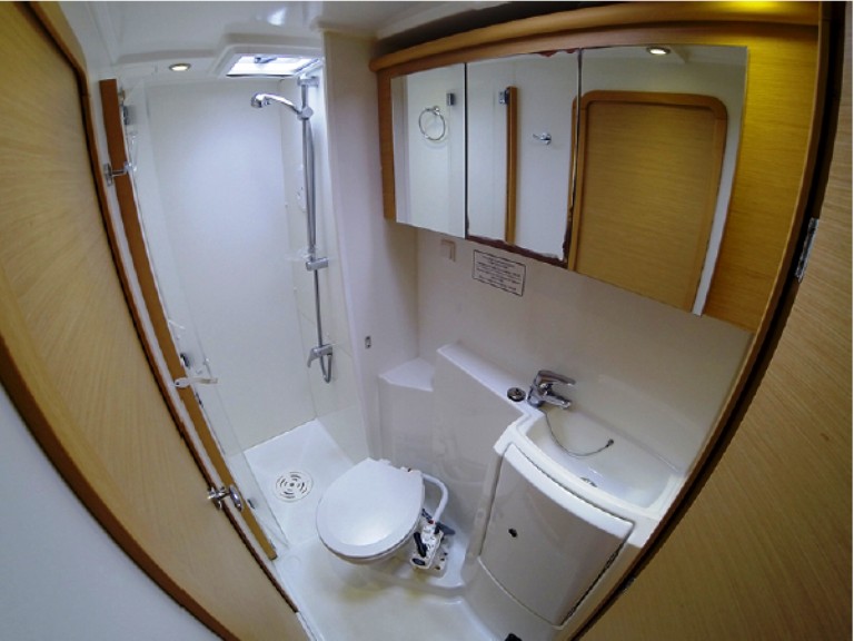 Lagoon Lagoon 421 charter bareboat or skippered in  Milazzo