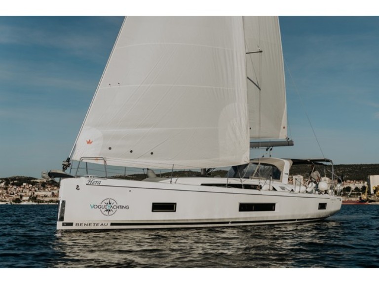 Hire a Bénéteau Oceanis 46.1 Šibenik