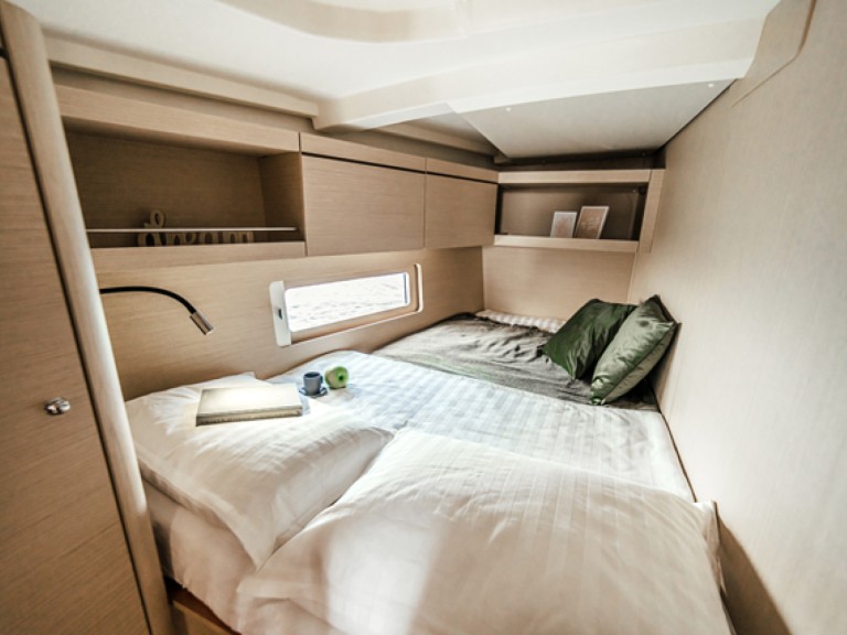 Sailboat hire in Šibenik - Bénéteau Oceanis 46.1